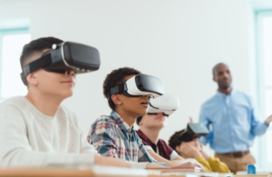 Lire la suite à propos de l’article Rentrée scolaire : la réalité virtuelle est-elle prête à faire son entrée en classe ?